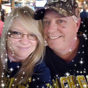 Meet your Posher, Sharon